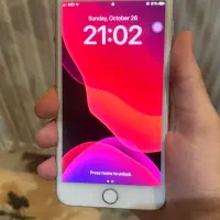 آیفون ۸ پلاس ۶۴ گیگ