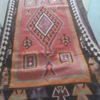 تعدادی گلیم و جاجیم دستبافت بفروش میرسد