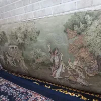 پشتی محکم و نو