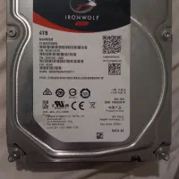 هارد ۴ترا سیگیت(iron wolf)