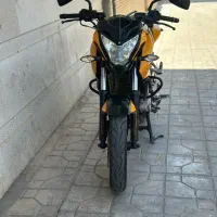پالس ان اس 200