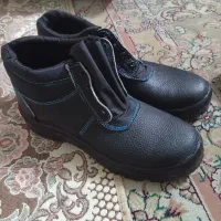 کفش ایمنی نونونو معاوضه و فروشی