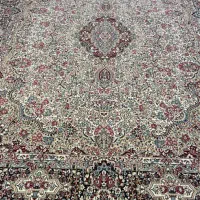 فرش کرم ۱۲متری کارکرده