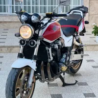Cb1300مدل 2007 سوتی درحد صفر