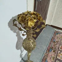 گل و گلدان برنز