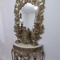 آیینه و شمعدان