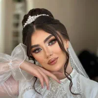 تخفیف میکاپ و شنیون عروس وهمراه متناسب بابوجه شما