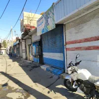 مغازه فروشی