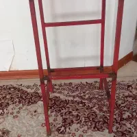 چهارپایه فلزی محکم