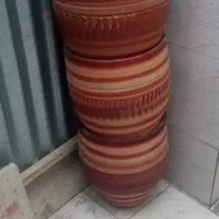 سه تا گلدان سالم و بزرگ