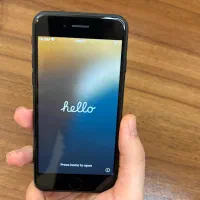 آیفون SE 2022 مشابه آیفون 13 تمیز و بدون خط‌وخش|موبایل|تهران, شهرک پرواز|دیوار