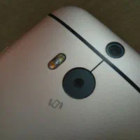 HTC One M8|موبایل|اصفهان, باغ دریاچه|دیوار