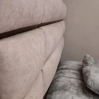 دوتا تخت ست به همراه تشک و کفی چوبی