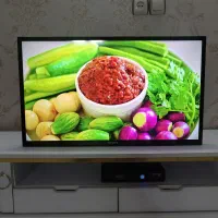 تلویزیون BOST اینچ 32 LED جدید سالم