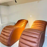 تخت چندمنظوره مخصوص سالن‌های زیبایی و کلینیک‌ها