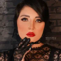 میکاپ و شینیون تخصصی عروس و همراهی|خدمات آرایشگری و زیبایی|ماهان, |دیوار