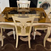 میز غذاخوری