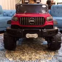 ماشین شارژی ۶ موتوره کریر دار رنگ‌ متالیک