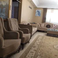 مبل و میز وسط