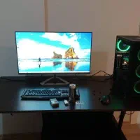 کامپیوتر گیمینگ با مانیتور ۳۲ اینج