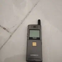 فروش گوشی قدیمی آنتن دهی قوی و تمیز