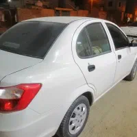 ساینا s کم کار