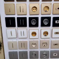 آیفون تصویری ، کلید پریز و لوستر|لامپ و چراغ|تهران, آرژانتین|دیوار