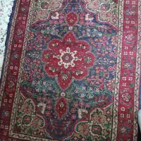 دو عدد قالیچه قدیمی