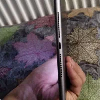 ipad 6th generation 32 gig|تبلت|تهران, فردوسی|دیوار