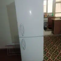 یخچال الکترواستیل نیازمند تعمیر