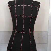 مانکن موکتی حجم دار شده و دارای خطوط راهنما