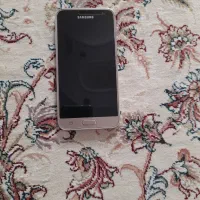 سامسونگ Galaxy J3 (2016) با حافظهٔ ۸ گیگابایت