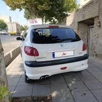 206تیپ دو مدل 82 سفید