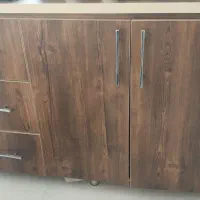 کابینت دور در سه کشو