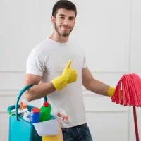 استخدام نیروی خدماتی