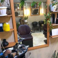 صندلی برقی ودکور ارایشگاه|آرایشگاه و سالنهای زیبایی|دماوند, دماوند|دیوار