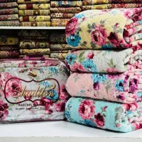 پتوهای خارجی به صورت تک وعمده|رختخواب، بالش، پتو|لردگان, |دیوار