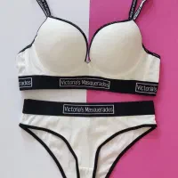 به مناسبت روز زن یکی بخر دوتا ببر|لباس|پردیس, فاز ۸|دیوار