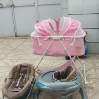 تخت  و کریر و روروئک|کالسکه و لوازم جانبی|بجنورد, |دیوار