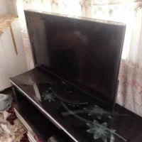 تلویزیون در حد نو۳۲