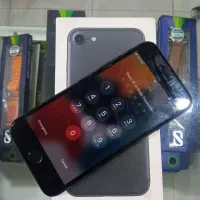 گوشی آیفون 7 تمیز حافظه 128گیگ