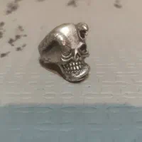 انگشتر مار و جمجمه