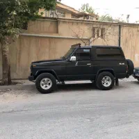 برای اجرای مراسمات و عکس برداری و فرمالیته