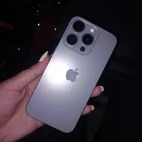اپل iPhone 15 Pro با حافظهٔ ۱۲۸ گیگابایت