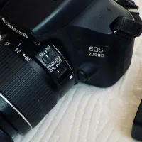 دوربین Canon EOS 2000D و لنز 18-55 تمیز و سالم|دوربین عکاسی و فیلمبرداری|تهران, پرستار|دیوار