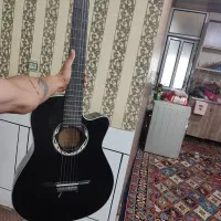 گیتار دیاموند مشکی عروسک