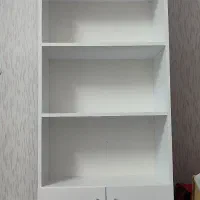 کتابخانه ، قفسه کتاب ، کمد کتاب