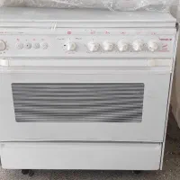 گاز فر و جوجه گردان و یک عدد بوفه