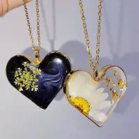 زیور آلات رزینی سفارشی