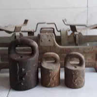 ترازو قدیمی